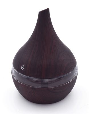 Installation Tabletop 300ml Populaire Mini Humidificateur d'air en bois pour voiture Bureau à domicile