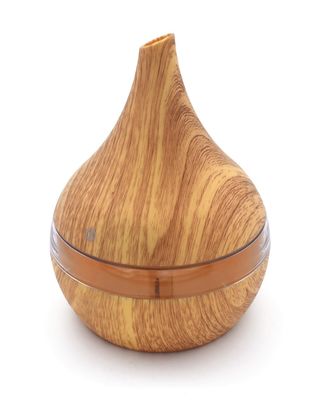 Installation Tabletop 300ml Populaire Mini Humidificateur d'air en bois pour voiture Bureau à domicile