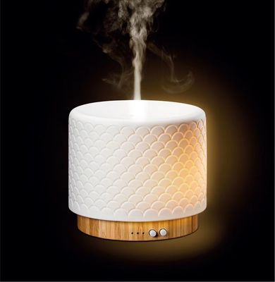 Diffuseur électronique à ultrasons en bambou et en céramique de 280 ml pour une expérience d'arôme naturel