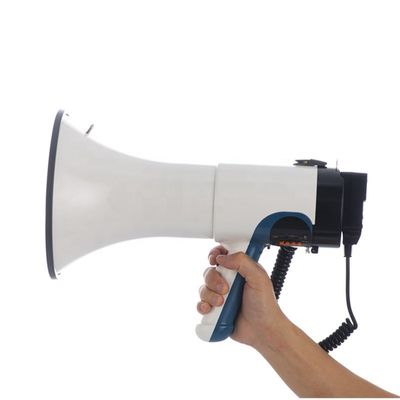 Puissance de sortie active de 40 W Mégaphone portable rechargeable pour les exercices de renforcement d'équipe
